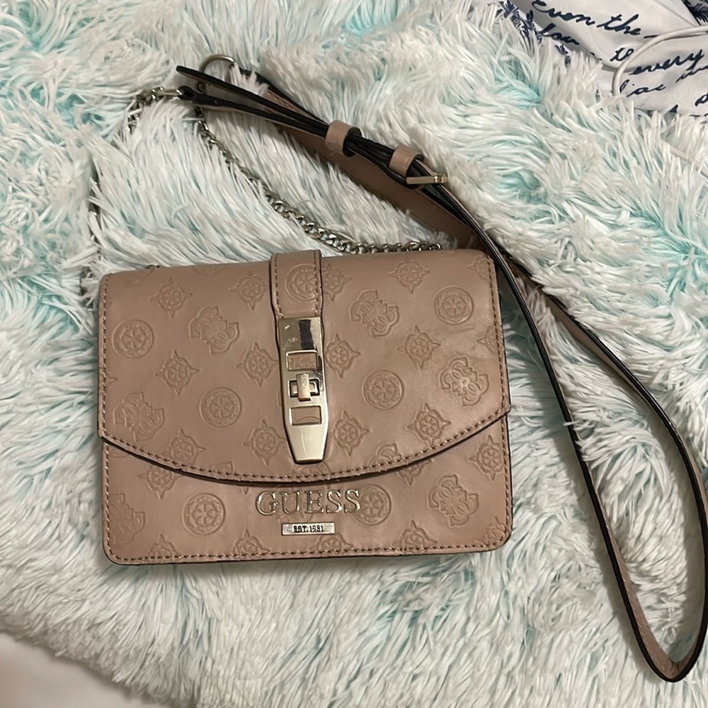 guess purse